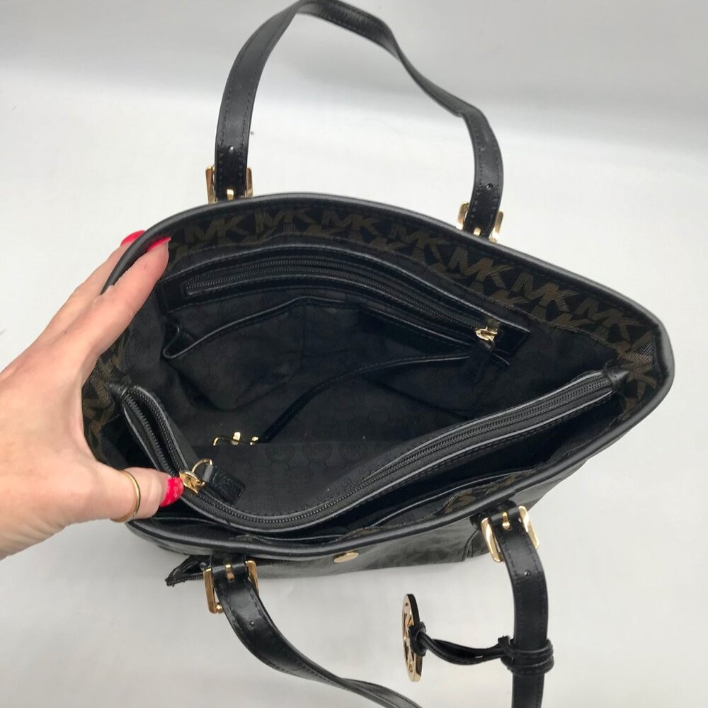 Michael Kors Brown Monogram Leather Carmen Shoulder Bag - Picture 10 of 10